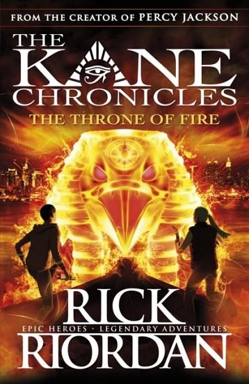 THE KANE CHRONICLES 02: THE THRONE OF FIRE PB | 9780141335674 | RICK RIORDAN