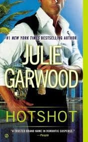 HOTSHOT | 9780451467553 | JULIE GARWOOD