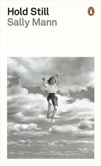 HOLD STILL | 9780241699287 | SALLY MANN