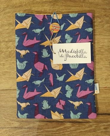 FUNDA LIBRO MODISTILLA M ORIGAMI | 9999990007513 | ALICIA LAMELAS